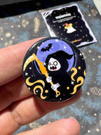 Grim Reaper Halloween Badge / Magnet – Scary Skeleton with Scythe Pin